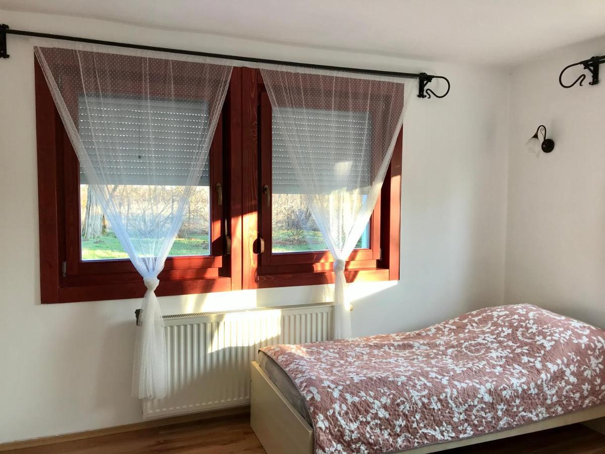 Viharsarki Apartman 귤러 외부 사진